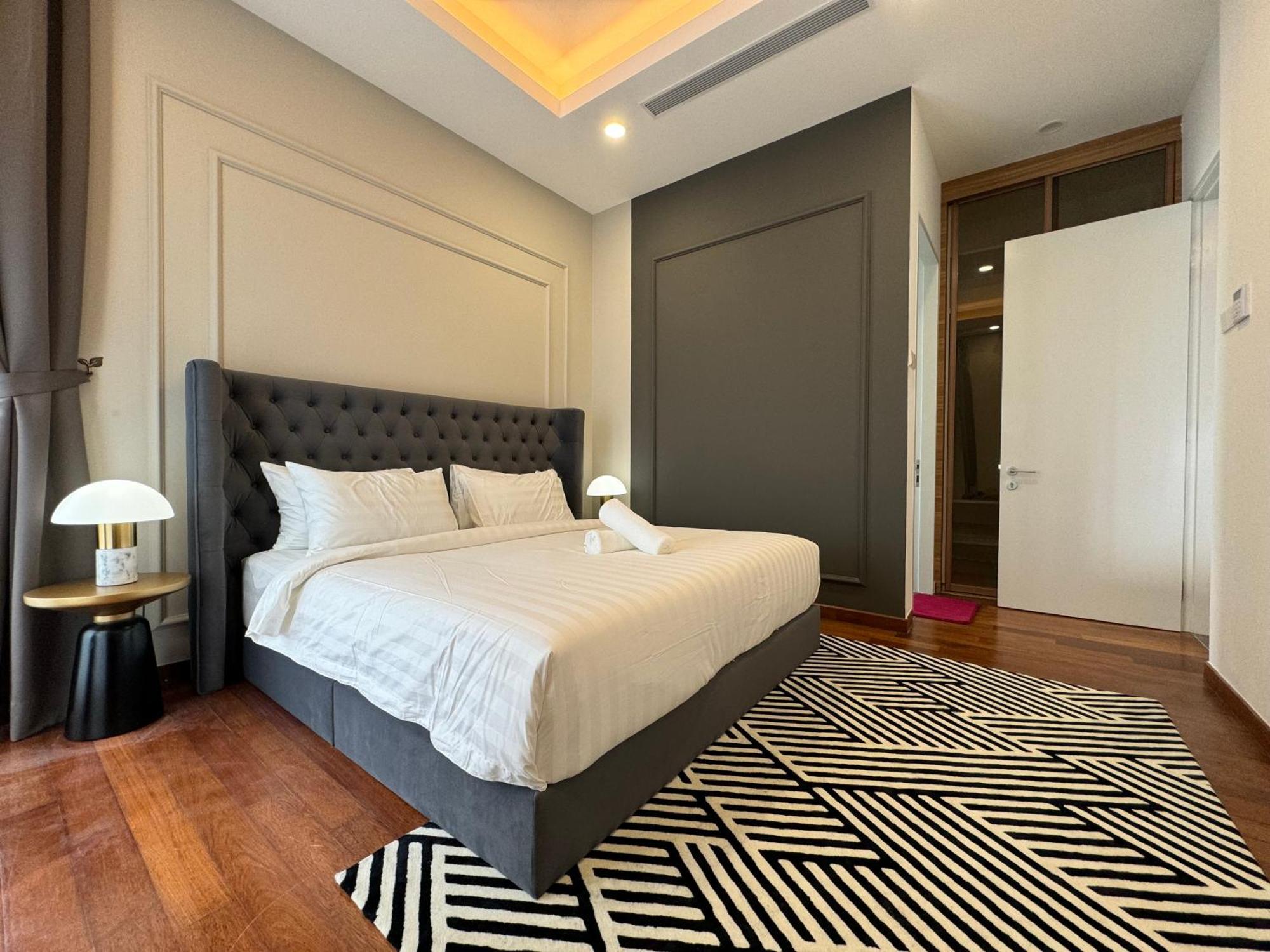 Royce Klcc Kuala Lumpur City Centre By Dormeo Destinations Экстерьер фото
