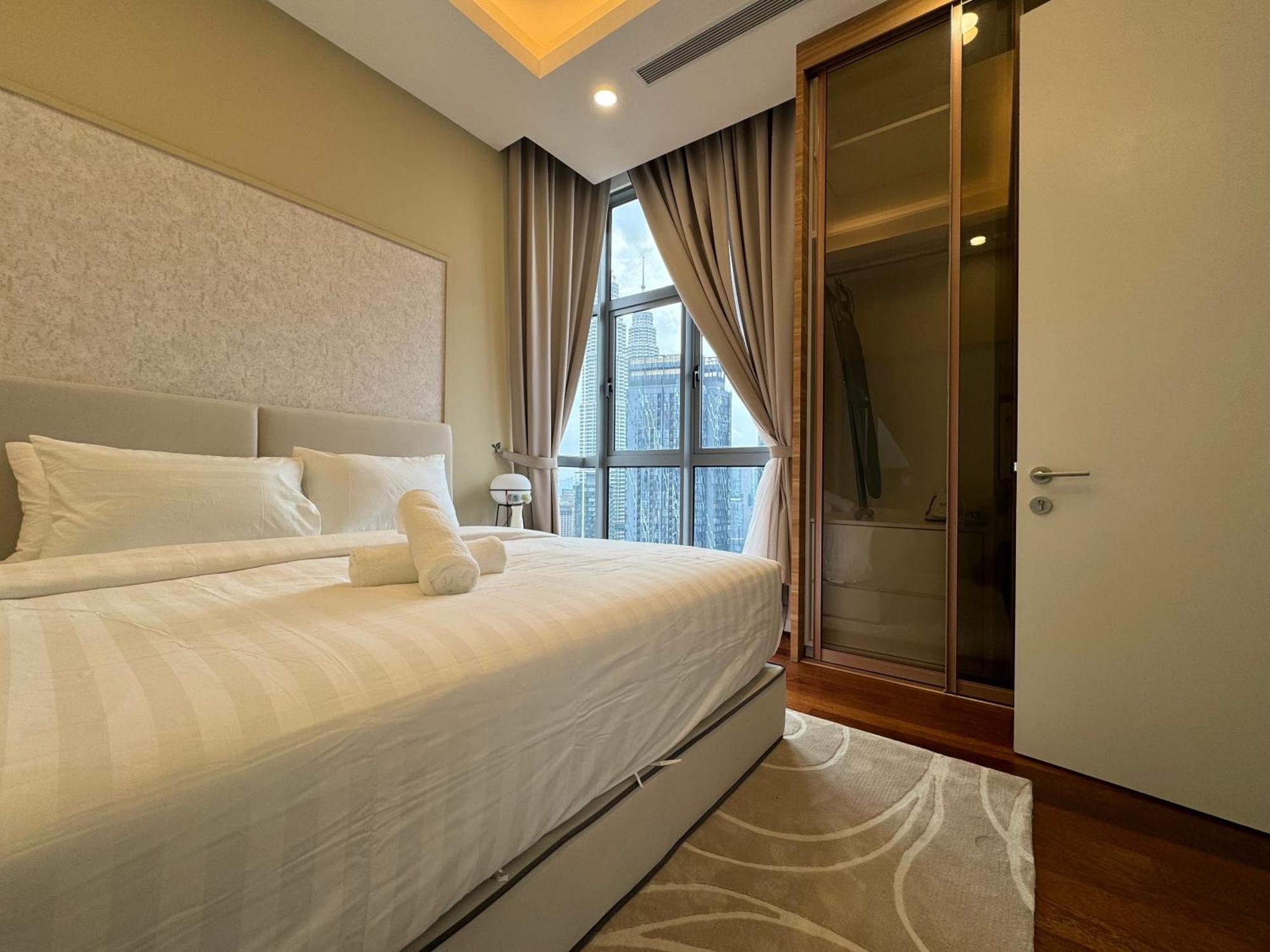 Royce Klcc Kuala Lumpur City Centre By Dormeo Destinations Экстерьер фото