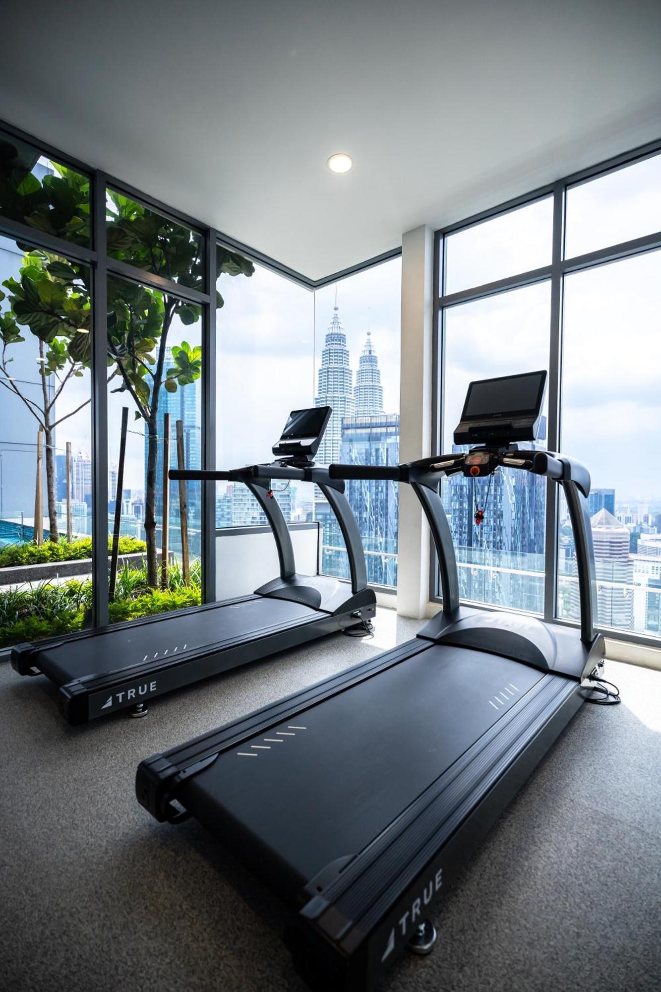 Royce Klcc Kuala Lumpur City Centre By Dormeo Destinations Экстерьер фото
