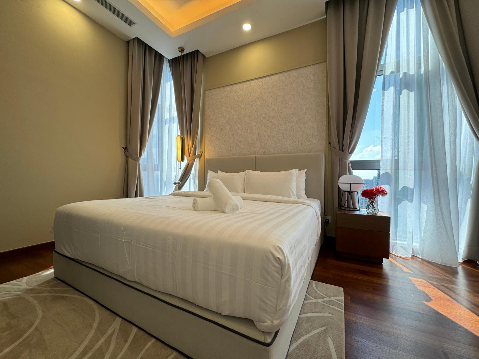 Royce Klcc Kuala Lumpur City Centre By Dormeo Destinations Экстерьер фото